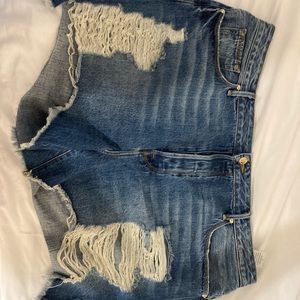 Only worn once Good American shorts